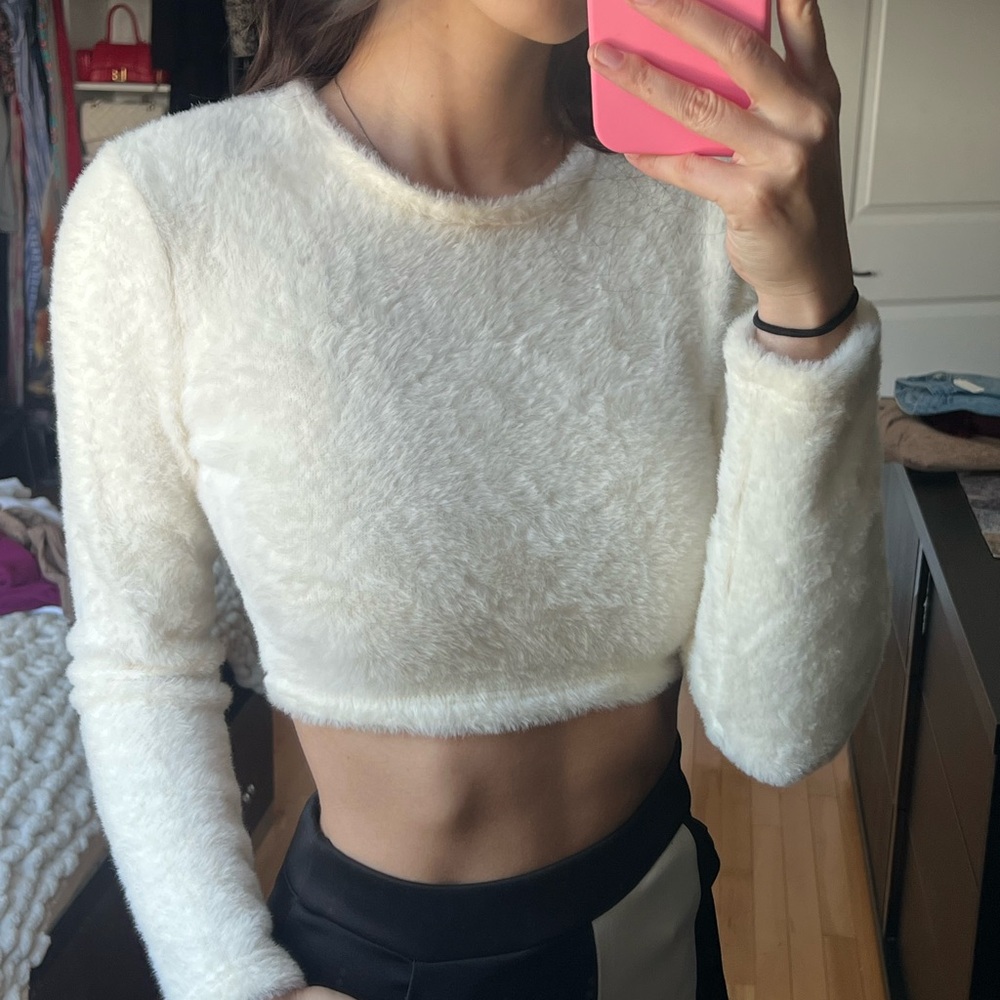 Zara faux furr cropped open back top
